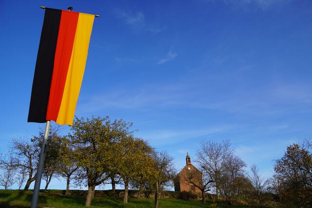 Auch 25 Jahre nach Abschaffung als arbeitsfreier Tag bleibt der Buß- und Bettag ein wichtiger Tag im Kalender - nicht nur der der evangelischen Kirche.