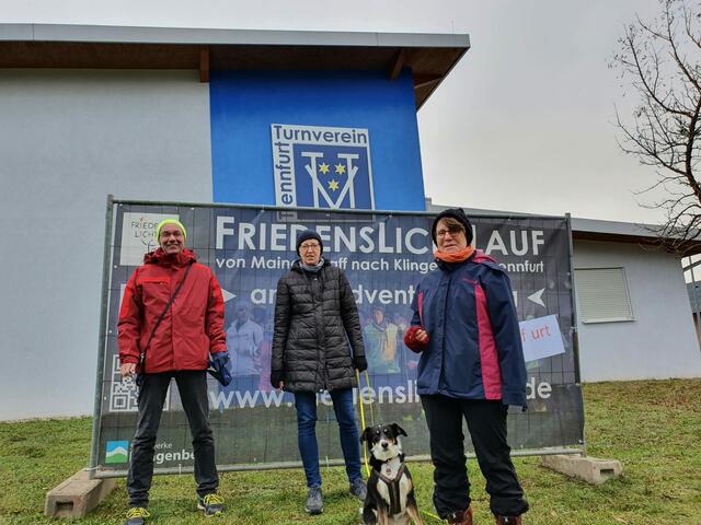 Virtueller Friedenslichtlauf 2020: Engagierte Helfern aus dem ORGA-Friedenslichtlauf-Team. 