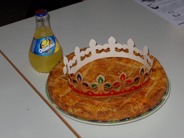 Galette des Rois und Orangina zum 22. Januar | Foto: Brigitte Hartung-Bretz