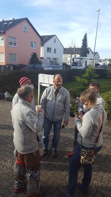 Ratschen und Tratschen