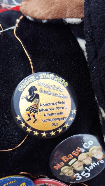 Gugge-Star Button 2020 in Gold