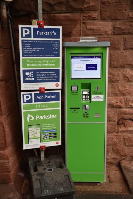 So sieht der neue Parkautomat am Zwillingsbogen in Miltenberg aus. | Foto: Rindsfüsser