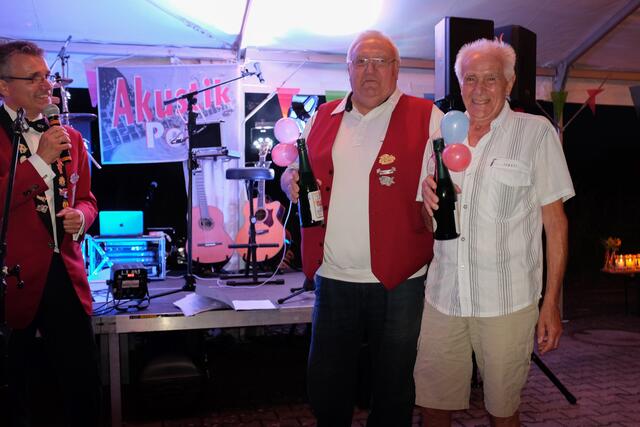 Manfred Klement und Werner Troll sind seit 55 Jahren Mitglied im NCV | Foto: Steffen Sollorz