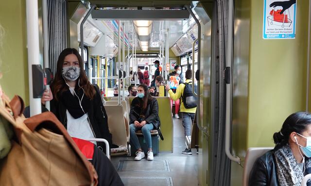 Weiterhin wichtig: Maskenpflicht in öffentlichen Verkehrsmitteln