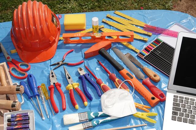 "Unser Handwerk hat Zukunft - insbesondere mit dem Einsatz moderner Medien, bewährter Hilfsmittel und erfolgreicher Technologien!" - betont ein Handwerksmeister aus der Region!