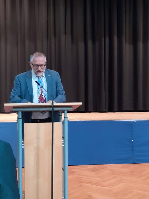 Dr. Helmut Kaltenhauser vom Maintal-Sängerbund
