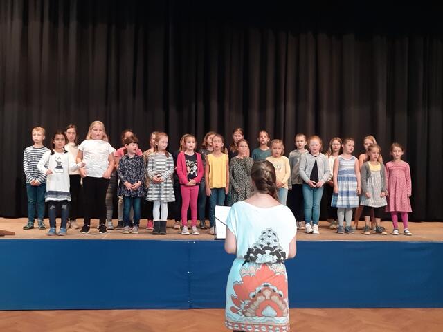 Kinderchor "Kleine Noten" vom Vereinigten Sängerbund Bürgstadt