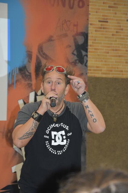 Tom Lehel, TV-Moderator, Musiker, Autor
von Kinderbüchern und zertifizierter Anti-Mobbing-Coach | Foto: Andrea Kaller-Fichtmüller