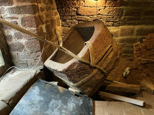 Der Stenner ist am Haken und wird geborgen | Foto: Kellerfreunde Schneeberg e.V.