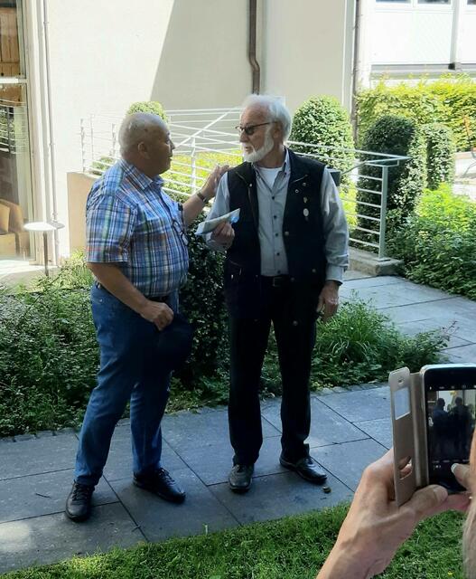 Dank an Organisator Bernd Kuhn (rechts) | Foto: Wolfgang Giegerich