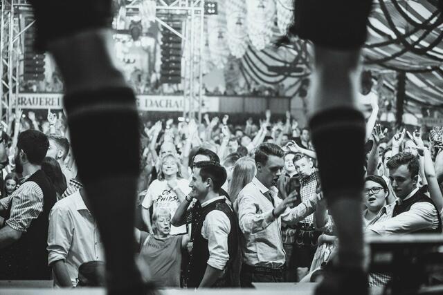 Foto: https://oiseasy-band.de