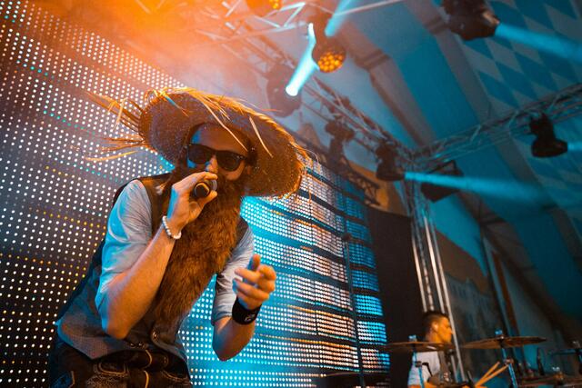 Foto: https://oiseasy-band.de