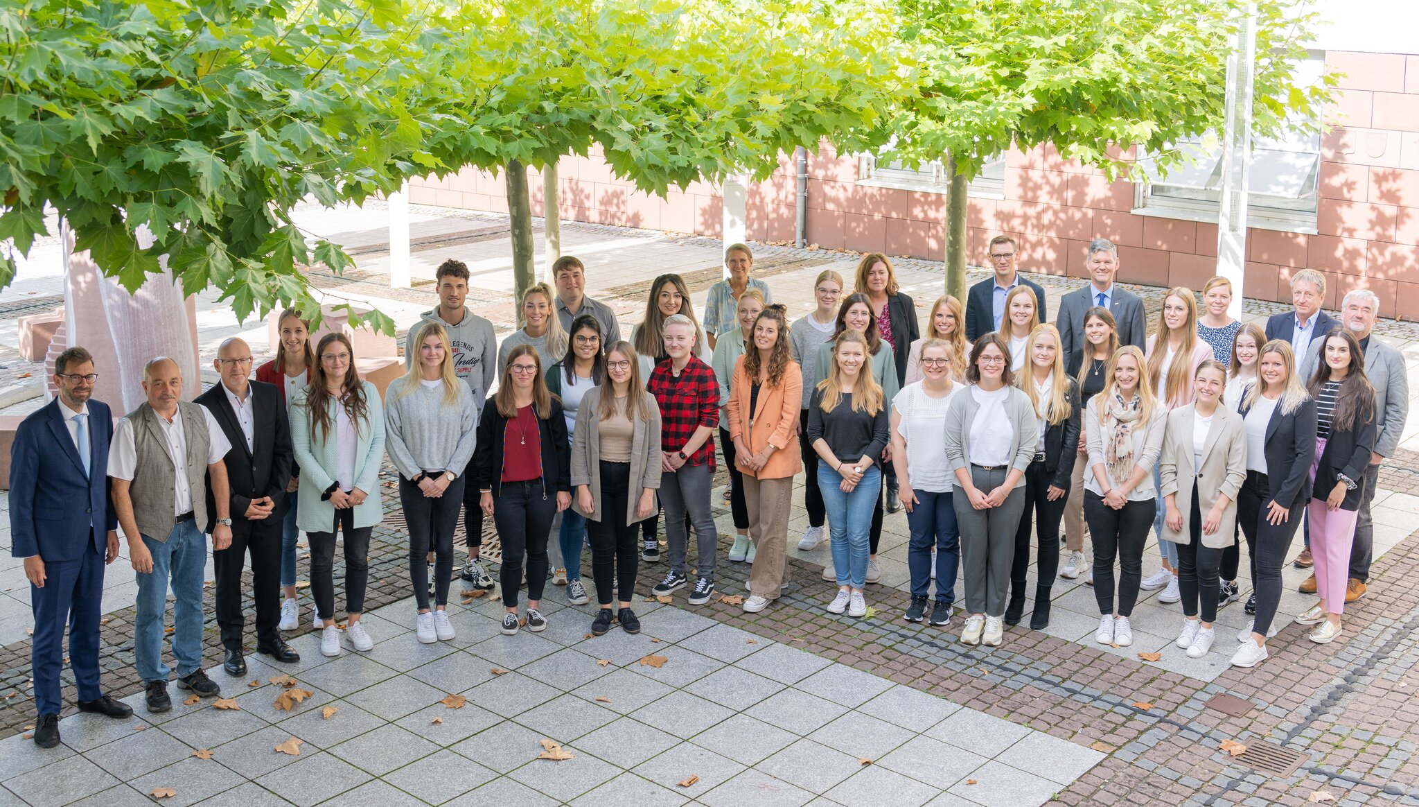  28 Junglehrkräfte für den Landkreis Miltenberg - Landkreis Miltenberg 