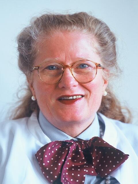 Prof. Dr. med. Elisabeth Steinhagen-Thiessen; Fachärztin für Innere Medizin; Leitung Arbeitsbereich Lipidstoffwechsel der Medizinischen Klinik für Endokrinologie und Stoffwechselmedizin; Charité – Universitätsmedizin Berlin | Foto: Sprechzeit / privat