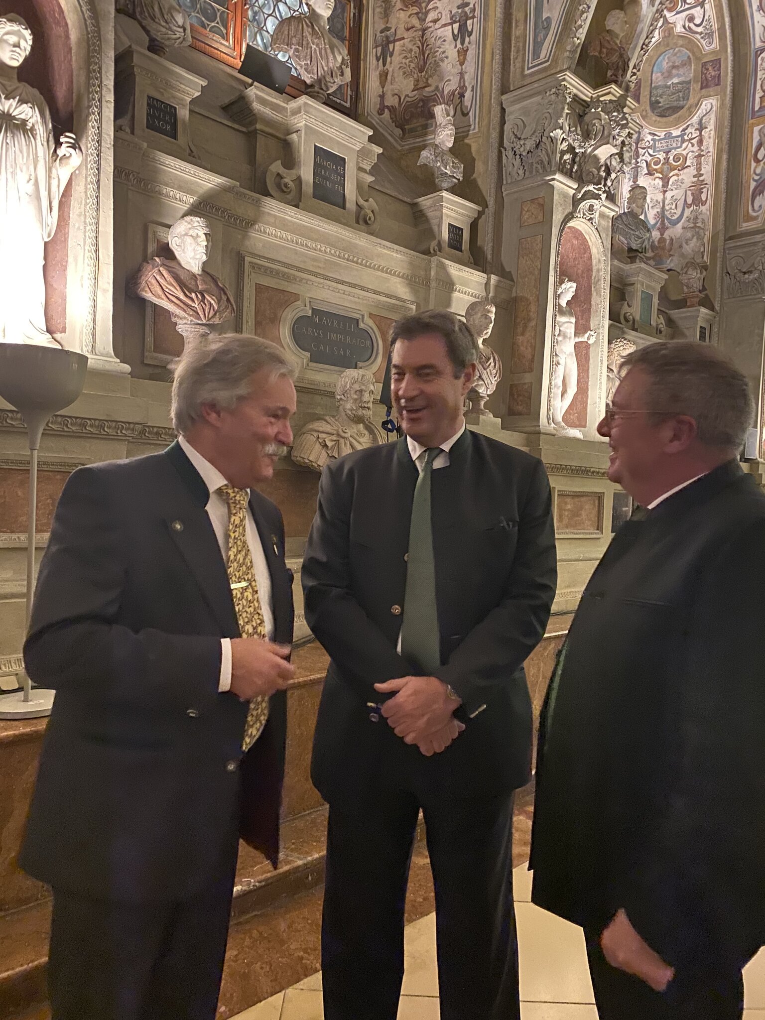 Residenz München: Ministerpräsident Markus Söder bedankt sich bei 