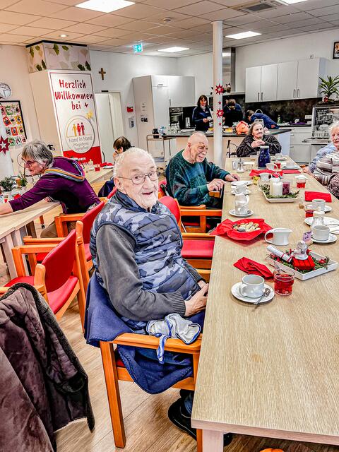 Foto: (c) Ambulanter Pflegedienst Hand in Hand GmbH / Philip Schweikert
