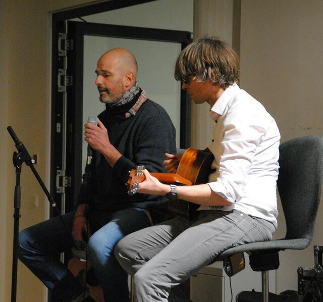 Projektband "Unisona" führte wieder musikalisch hervorragend durch das Programm.