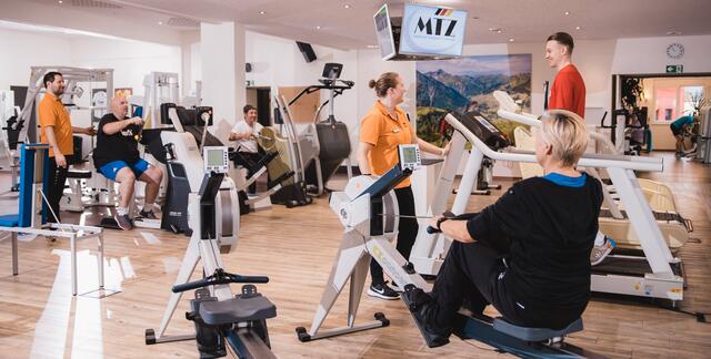 Interdisziplinärer Austausch: Karriere im MTZ Großwallstadt