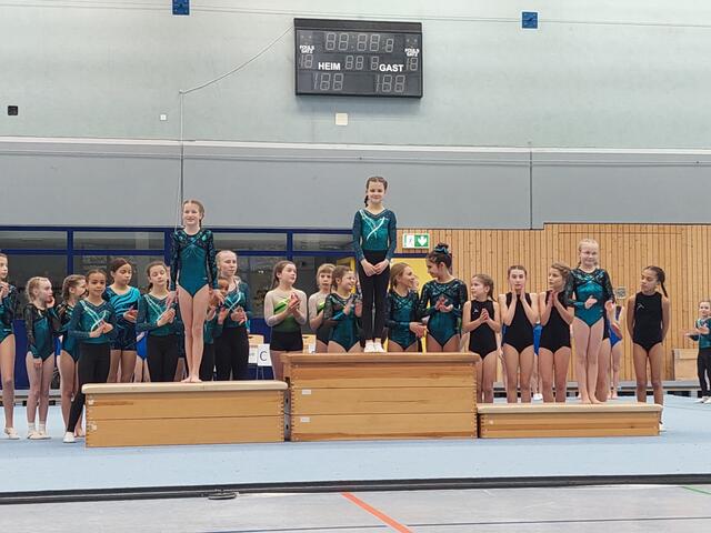 Sieger Einzel D, 1. Viktoria Grein, 2. Anna Hetzel, 3. Emilia Clausmeier | Foto: Carmen Schramm