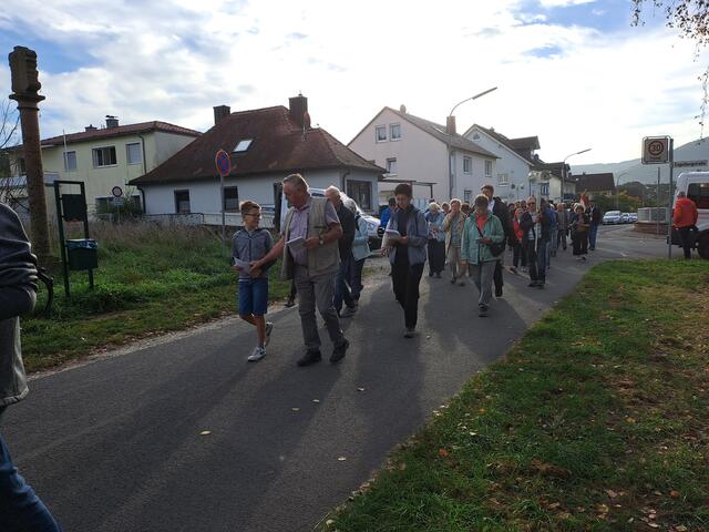 Singen und beten auf dem Weg | Foto: Martin Winkler