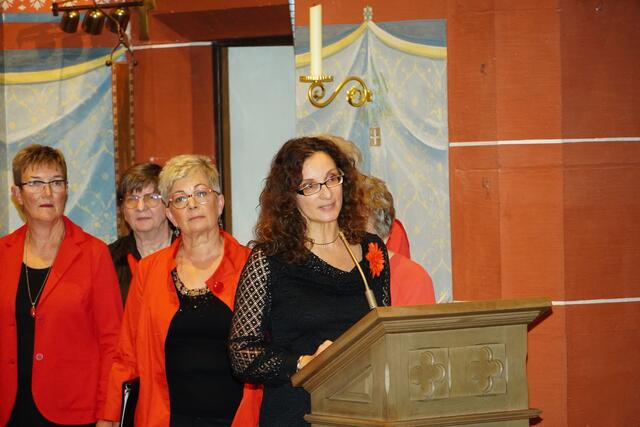 Herzliche Begrüßung durch die Vorsitzende Vera Zöller.