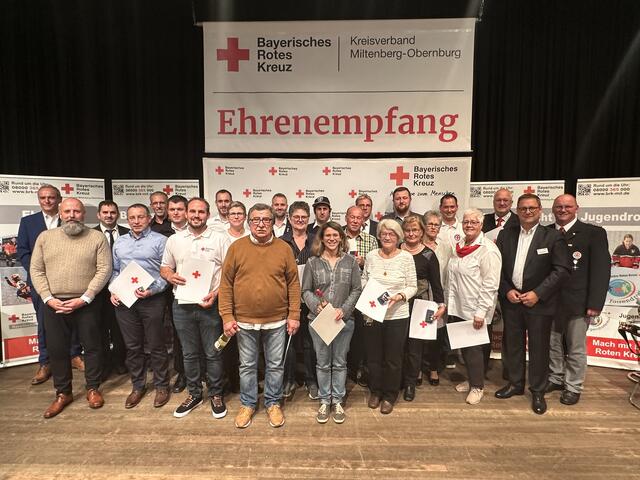 Ehrung für Ehrenamtliche mit 25-jähriger Mitgliedschaft | Foto: BRK Miltenberg-Obernburg