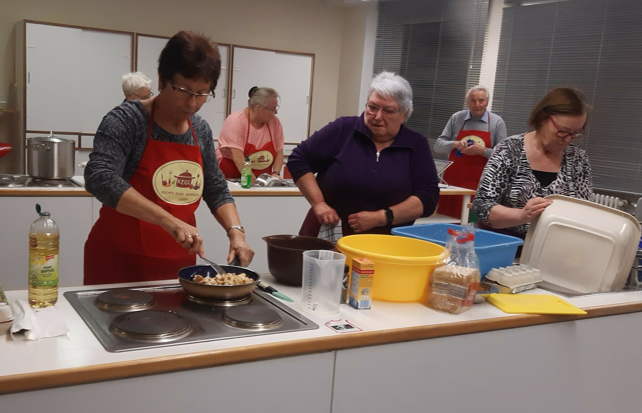 Kochen-und-genie-en-mit-Jung-und-Alt