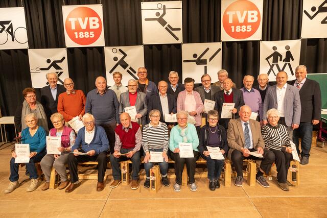 70 Jahre Mitgliedschaft  | Foto: Turnverein Bürgstadt/ Dominik Pagio 