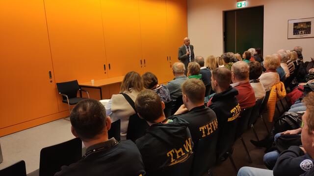 Diskussion mit Alexander Hoffmann, MdB, im deutschen Bundestag.