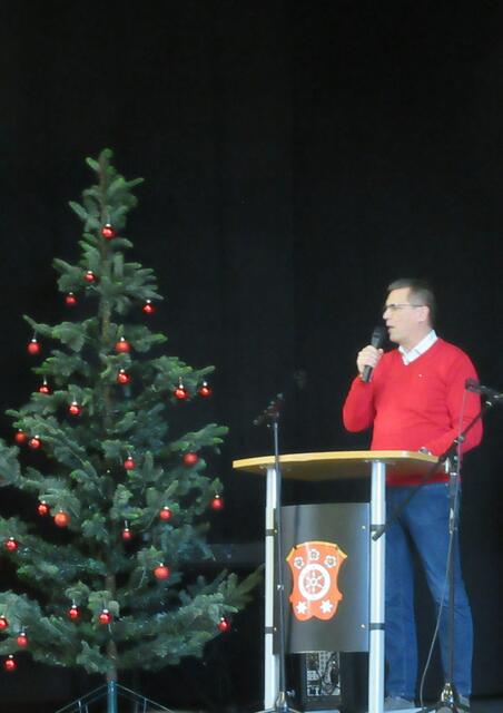 Bürgermeister Scholtka beim Grußwort | Foto: Friedrich Frank