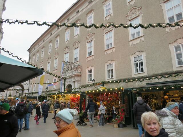 Der Salzburger Christkindlmarkt - für jeden etwas dabei | Foto: Nina Reuling
