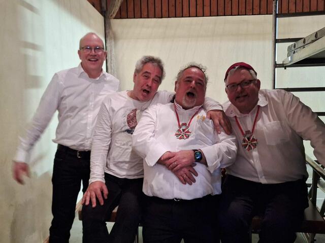 Die Band in froher Erwartung