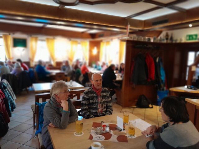 Bei der Einkehr im Gasthaus Sonne in Schmachtenberg | Foto: Ferdinand Lang