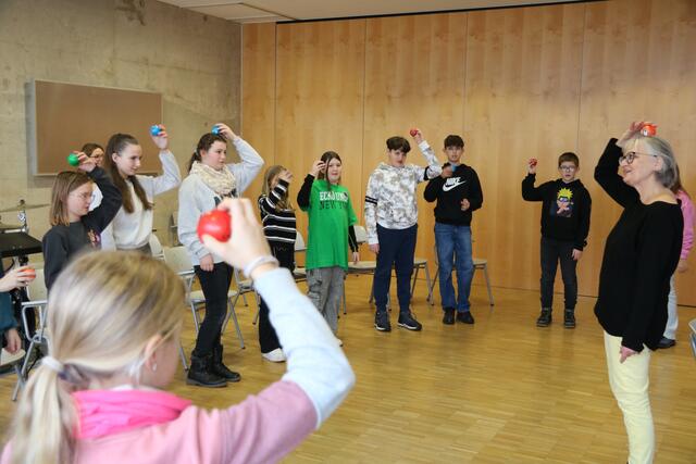 La balle sur les cheveux ... | Foto: Tim Krappmann