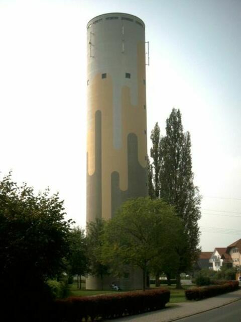 Der lange Adam ist 44 Meter hoch | Foto: © JD (de.wikipedia.org)