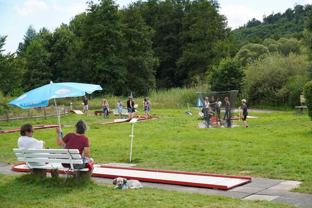 Im Kurpark in Bad König ist für jung und alt etwas Interessantes im Angebot!