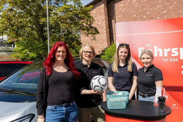 Foto: Roland Schönmüller