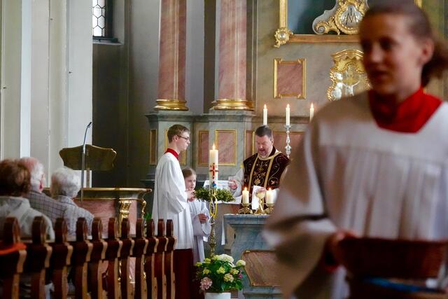 Pfingstgottesdienst in der Klosterkirche mit Stadtpfarrer Jan Kölbel. 