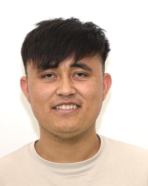 Tolle Teams, spannende Termine und voll gefüllte Stadien.

Noor-Ahmad Niazi (23 Jahre alt) aus Stadtprozelten, Berufsschüler in Miltenberg: