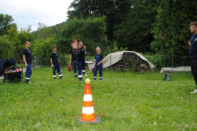 Jugendfeuerwehr Neunkirchen-Richelbach  | Foto: Andrea Kaller-Fichtmüller