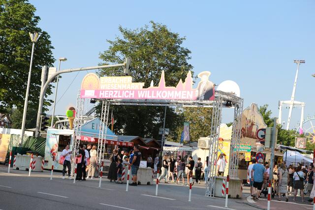 Bildergalerie: Wiesenmarkt | Erbach | 19.07.2024 - Erbach