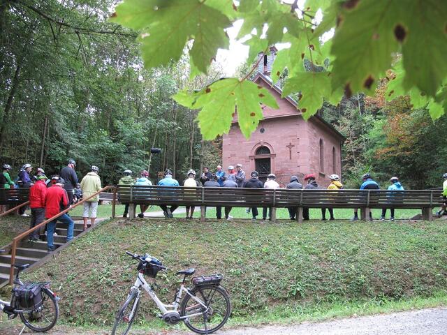 Die dritte Station ist traditionell am Märzenbrünnlein, die immer eine besondere Atmosphäre der Ruhe und Besinnung ausstrahlt.
 | Foto: Achim Dörr