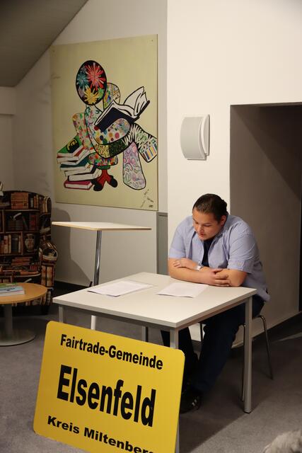 Felipe Jung liest 2 Gedichte und eine Geschichte | Foto: Werner Billmaier