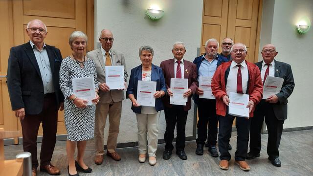 Geehrte für 60, 65 und 70 Jahre mit Hermann Arnold (Präsident MSB) und Andreas Köster (Vorsitzender SK Miltenberg).