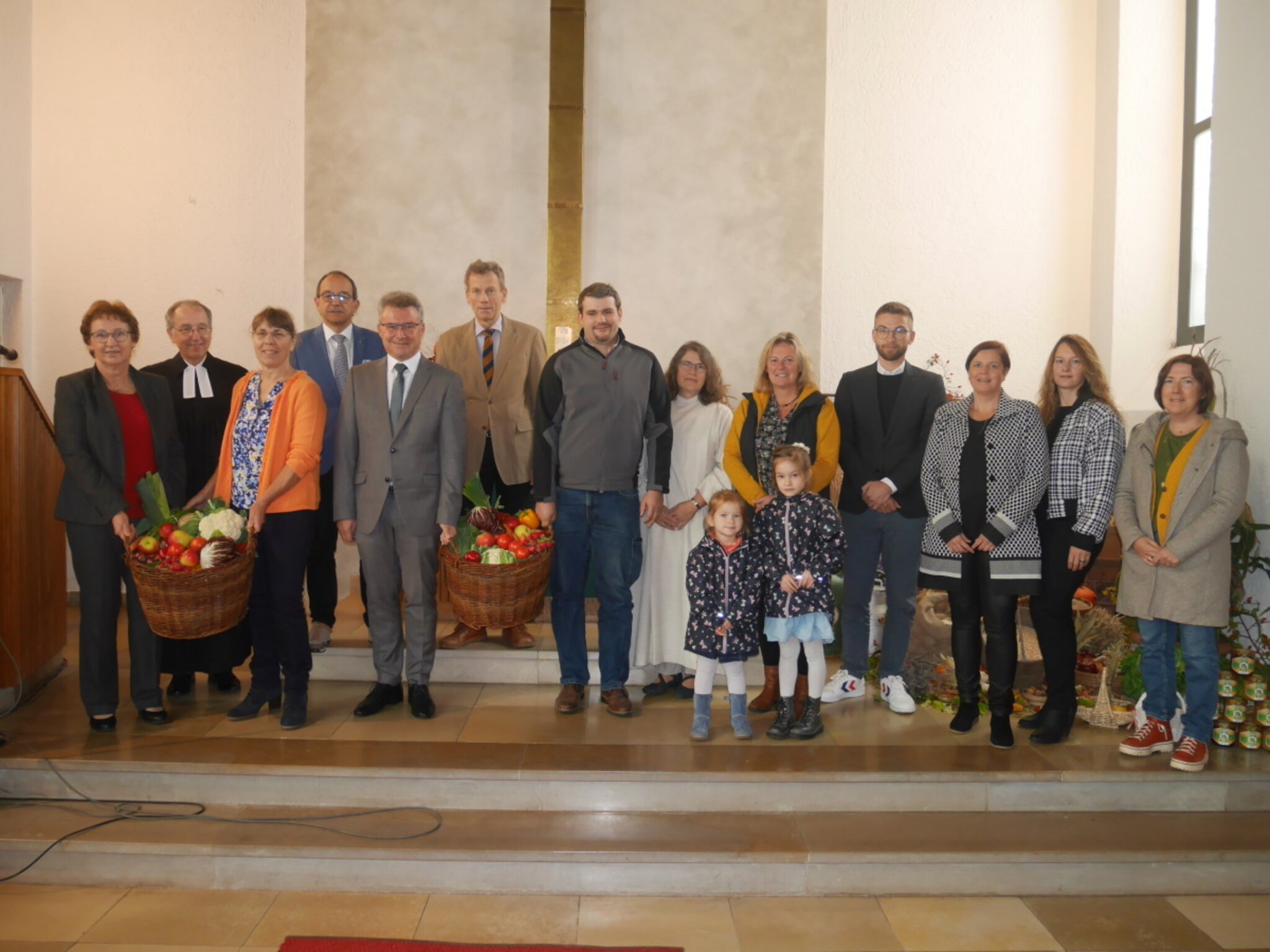Kreiserntedankfeier-des-Kreisbauernverbands-Neun-Goldene-Meisterbriefe-berreicht