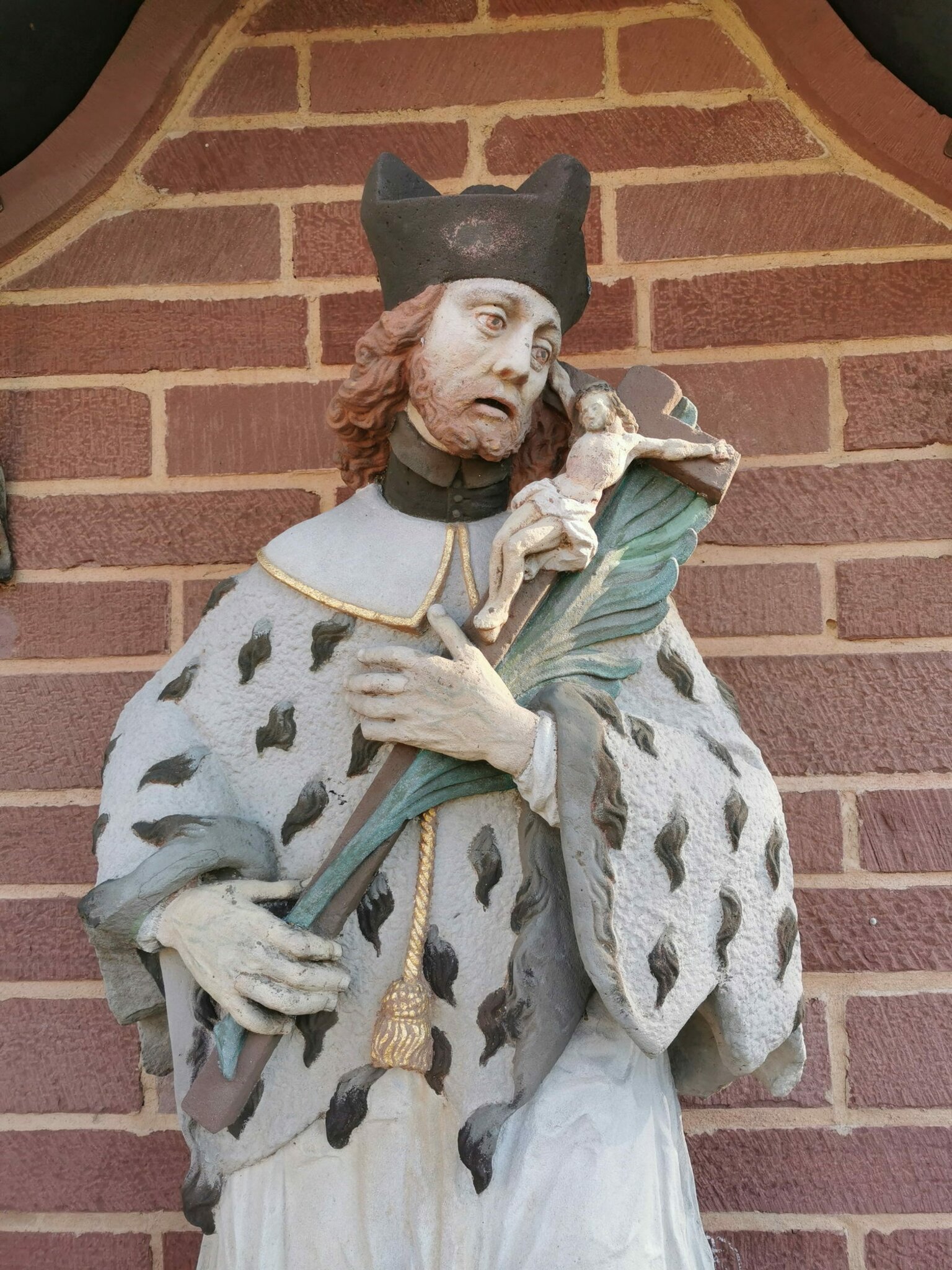 Heiliger-Nepomuk-wieder-im-alten-Glanz