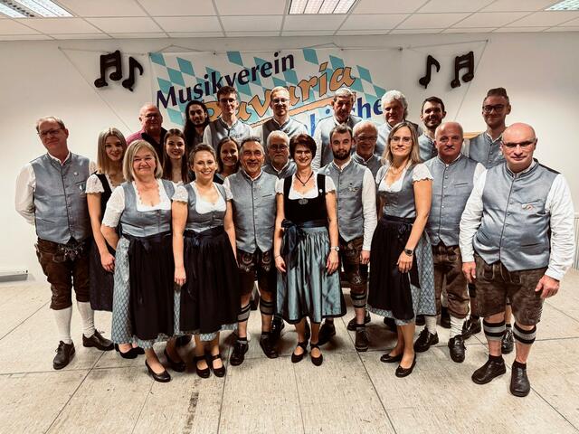 Geehrte Musikerinnen und Musiker für langjährige Mitgliedschaft