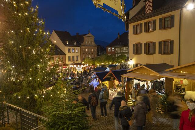 Stimmungsvoller Marktplatz | Foto: Georg Hess