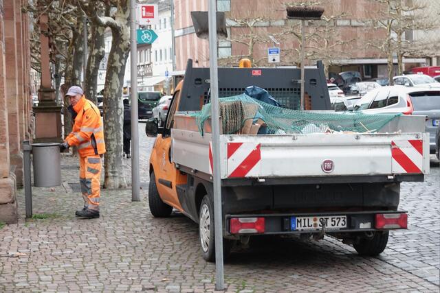 Lob an die Sauberkeit in Miltenberg: der städtische Bauhof  sorgt für ansprechendes Ambiente schon in aller Frühe. 