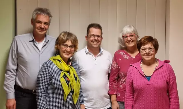 Der neue Vorstand von links nach rechts: Ralf Kubik, Antje Nickles, Volker Röthel, Fabienne Meyer und Liane Schimmel | Foto: Markus Göbel